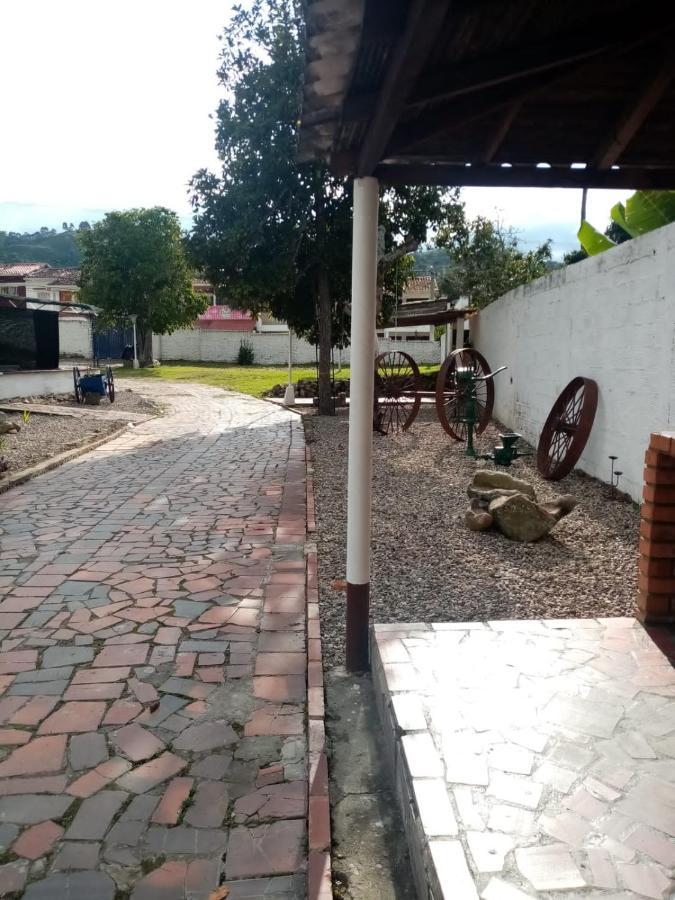 Hotel La Casona Chinácota 外观 照片
